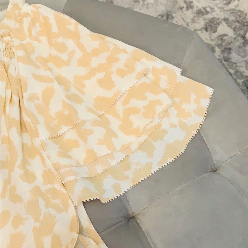 NEW! A New Day Cream Leopard Print Top - Picture 5 of 5